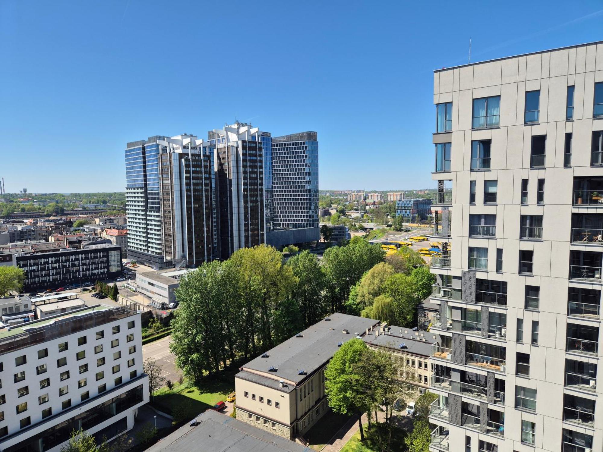 Sokolska 30 Towers: Luxe Apartments with Panoramic Views Katowice Exterior photo